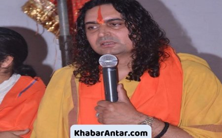 હવામહેલના ધારાસભ્ય બાલમુકુંદાચાર્ય સામે ફરિયાદ, પિતા દલિત યુવક પર થૂક્યાં, છાતી પર લાત મારી