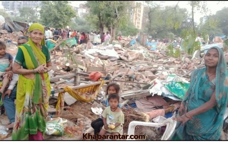 અમદાવાદના નિકોલમાં 500 ઓબીસી પરિવારો કોર્પોરેશનના બુલડોઝરે રાતોરાત બેઘર કર્યા