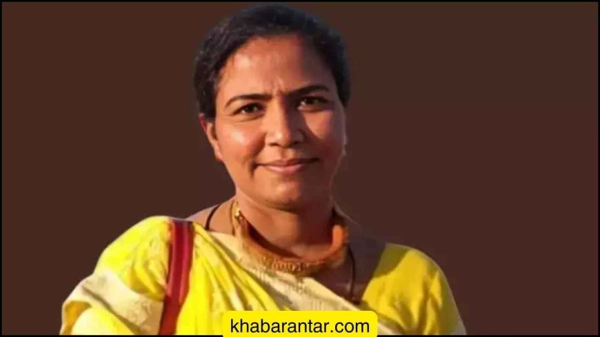 'આદિવાસીઓ હિંદુ નથી' કહેનાર આદિવાસી શિક્ષિકાને સસ્પેન્ડ કરી દેવાયા