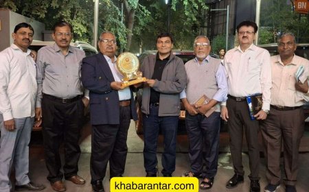 ગુજરાતી દલિત સાહિત્ય અકાદમી દ્વારા શ્રી પી.ડી.વાઘેલાનું સન્માન કરાયું