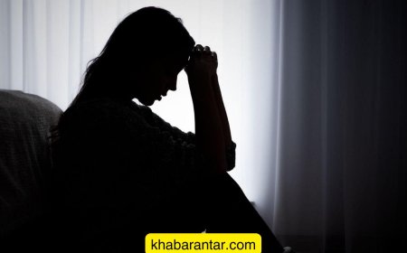 દો દિન કી ઈસ બચ્ચી કે બાપ કો ઢૂંઢો, હમેં ન્યાય દો યા ઝહર દે દો...