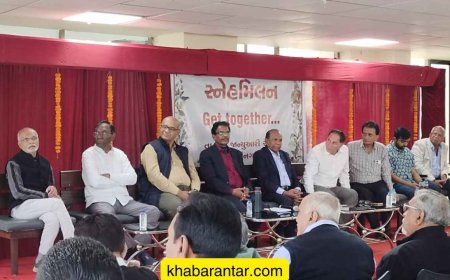 ગાંધીનગર ખાતે નિવૃત્ત ઉચ્ચ સરકારી અધિકારીઓનો સ્નેહમિલન કાર્યક્રમ યોજાયો